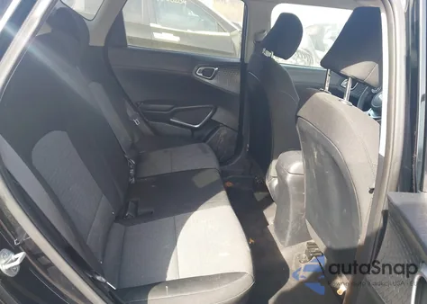 2021 Kia Soul S z USA, uszkodzony, nr VIN KNDJ23AU2M7145913